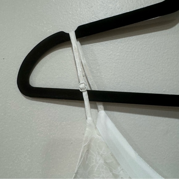 Club Monaco travelling tiers midi dress 4 - Picture 9 of 11